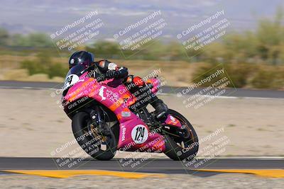 media/Oct-09-2022-SoCal Trackdays (Sun) [[95640aeeb6]]/Turn 3 (930am)/